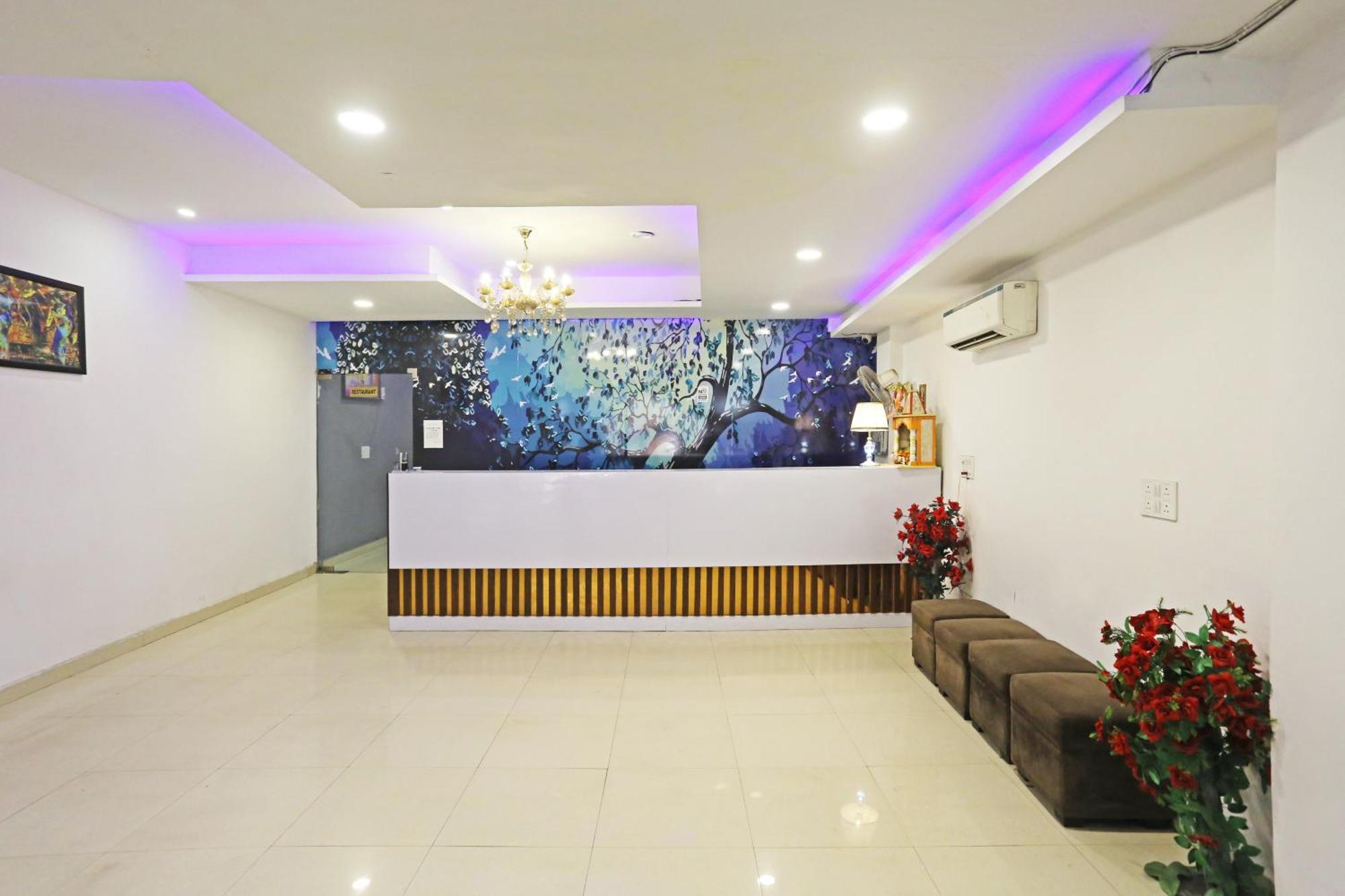 Airport Hotel Kiara - New Delhi Airport Exterior photo